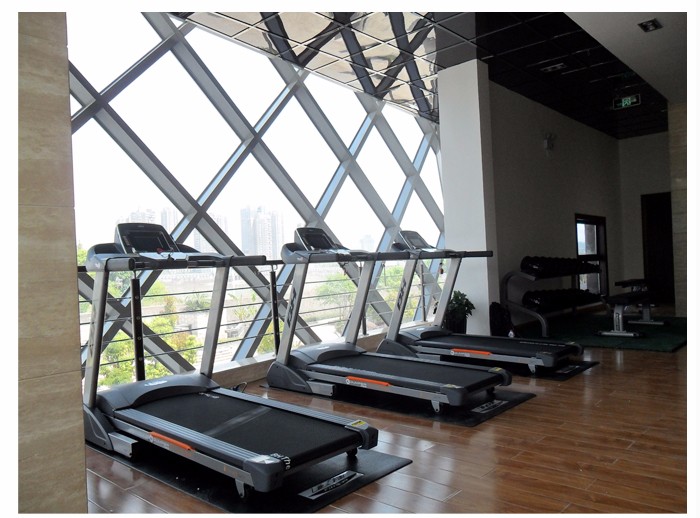 上海侯宇--上海鴻城房地產(chǎn)開發(fā)有限公司