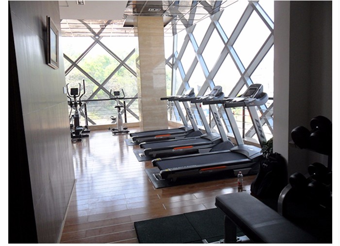 上海侯宇--上海鴻城房地產(chǎn)開發(fā)有限公司