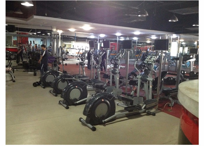 上海侯宇--丹陽(yáng)-CBF健身休閑會(huì)所