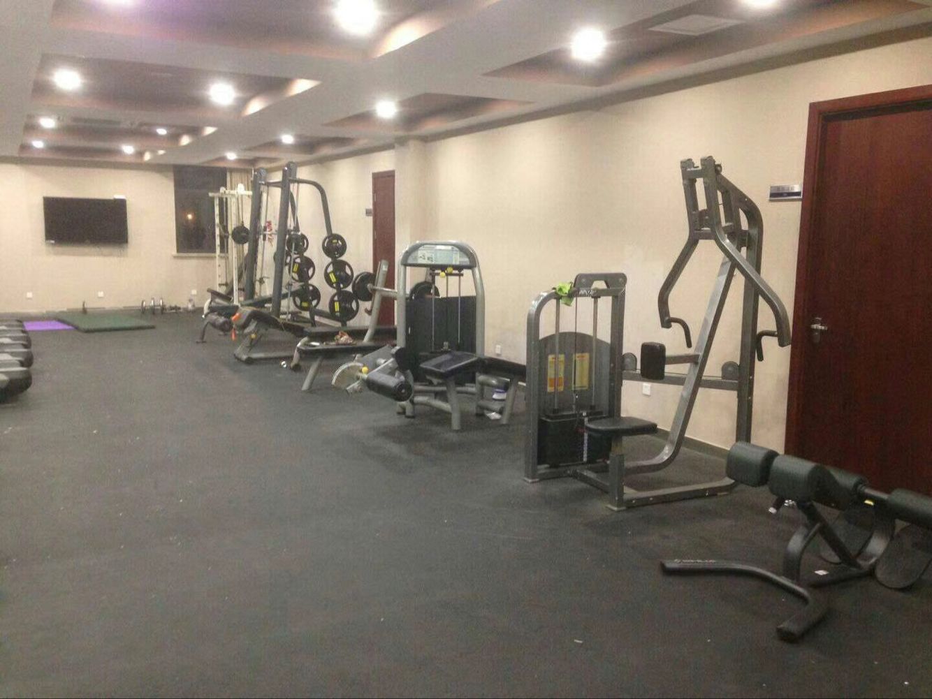 企事業(yè)單位健身房配套