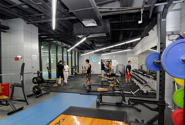 候宇體育帶你了解健身俱樂部的健身流程